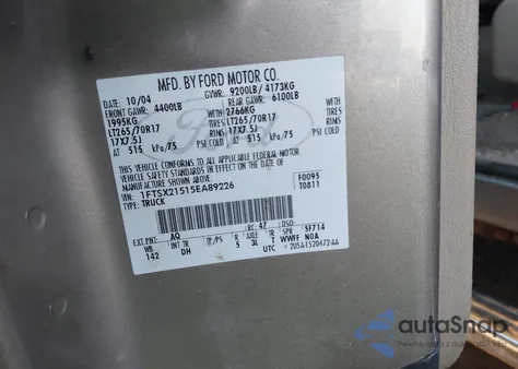 2005 Ford F-250 Lariat/Xl/Xlt z USA, uszkodzony, nr VIN 1FTSX21515EA89226